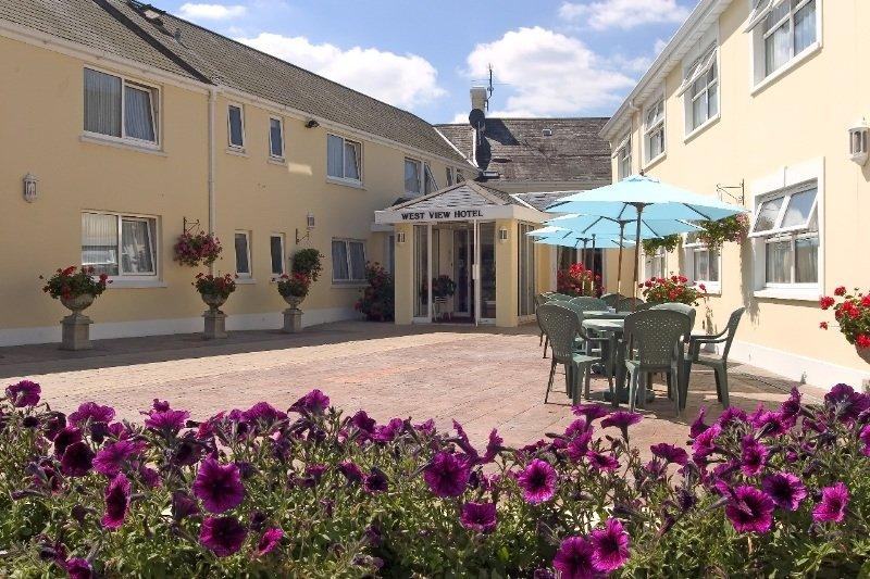 Westview Hotel Saint Mary Екстериор снимка