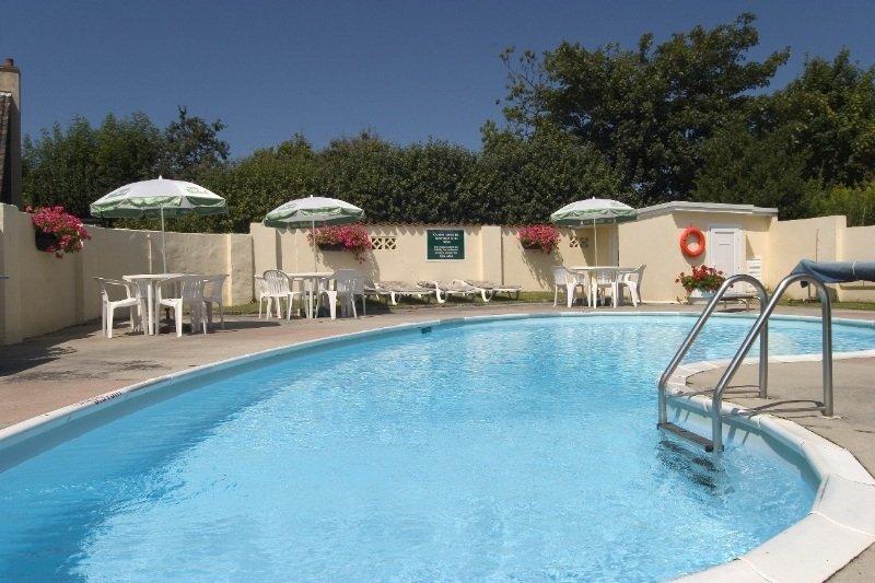 Westview Hotel Saint Mary Екстериор снимка